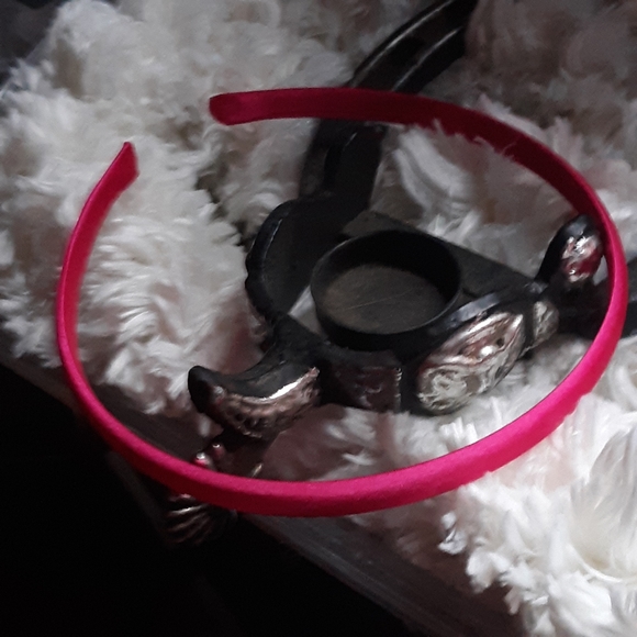 Satin handbag and matching headband lot - Picture 5 of 8